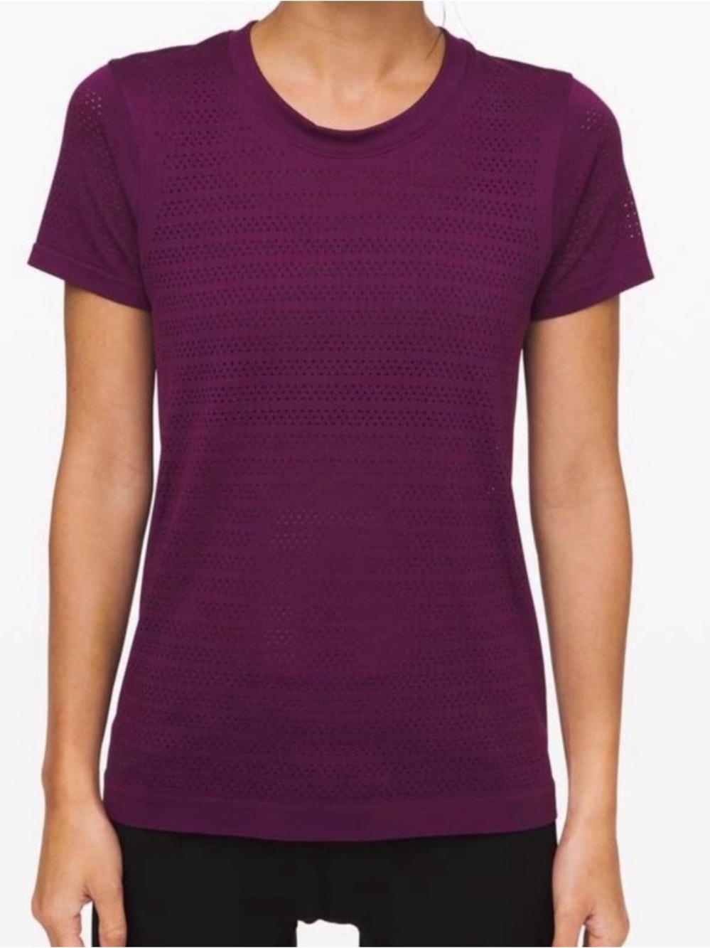 lululemon Breeze By Shirt in Fuschia/Deep Plum